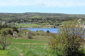 Duck Cove Inn