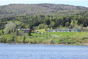 Duck Cove Inn