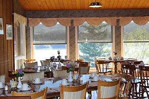 Duck Cove Inn