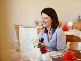 Brooke Lodge Guesthouse