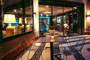 Hotel F6