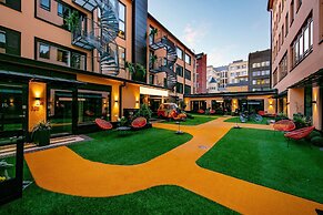 Hotel F6