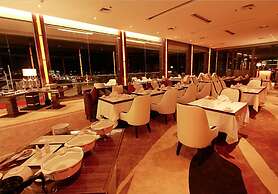 Royal Asnof Hotel