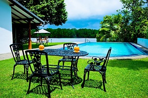 Okvin River Villa