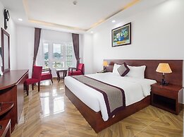 Gem Hotel