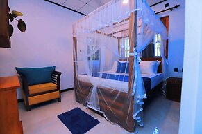 Dinsara Pearl Villa