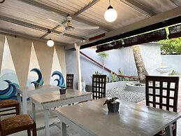Dinsara Pearl Villa