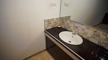 Dinsara Pearl Villa