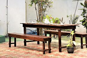 Dinsara Pearl Villa