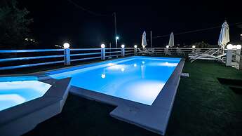Paradiso Resort