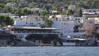 Paradiso Resort