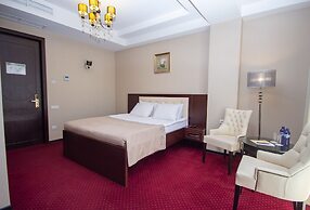 Marionn Hotel