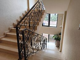 Marionn Hotel