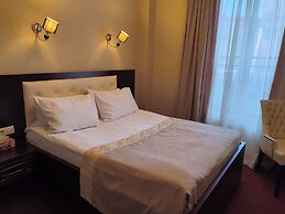 Marionn Hotel