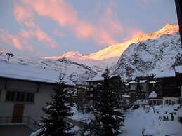 Chalet Alpenruh