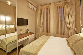 Arart Hotel