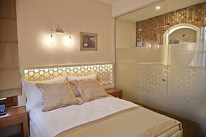 Arart Hotel