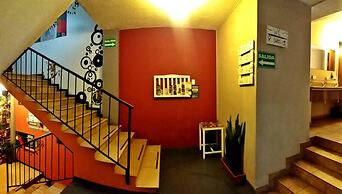Minka Backpackers Hostel