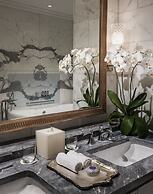 Four Seasons Hotel Jakarta
