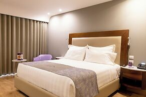 HS HOTSSON Hotel Silao