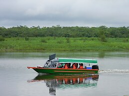 Jacamar Lodge Expeditions