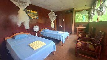 Jacamar Lodge Expeditions