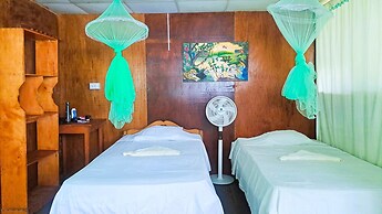 Jacamar Lodge Expeditions