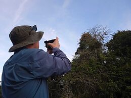 Jacamar Lodge Expeditions