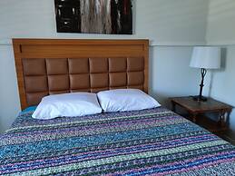 Pemberton Hotel