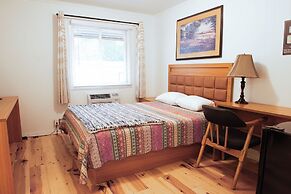 Pemberton Hotel