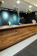 Pemberton Hotel