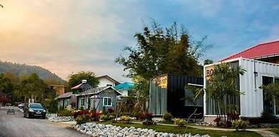 Crystal Box Hotel