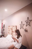 Crystal Box Hotel