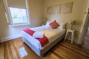 Montacute Boutique Bunkhouse