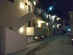 Arellis Studios