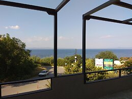 Arellis Studios