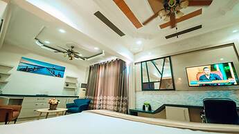 Lantana Hotel