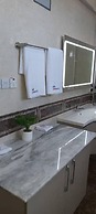 Lantana Hotel