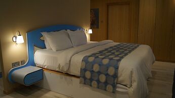 C Hotel