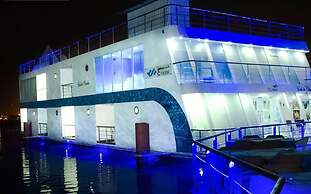 C Hotel
