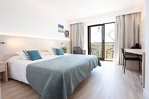 Hotel Playa Mondrago