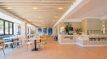 Hotel Playa Mondrago