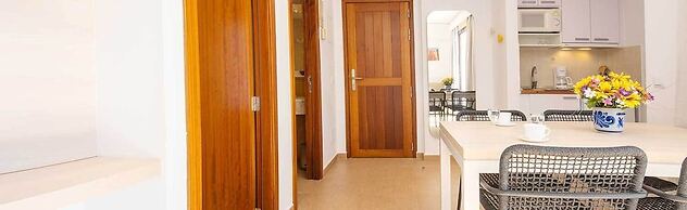 Hotel Playa Mondrago
