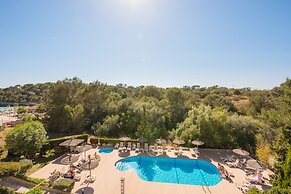 Hotel Playa Mondrago
