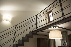 N12 Design Accomodation Alpha