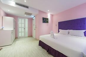 Lion King Hotel