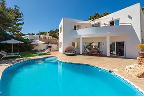 Villa Los Cuatro Arcos