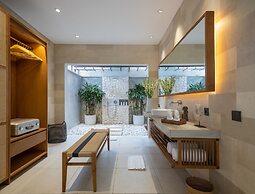 Pantai Indah Villas