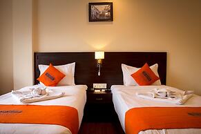 Hotel Jay Suites