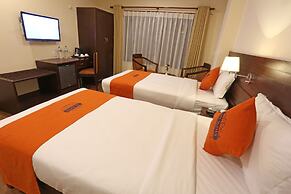 Hotel Jay Suites